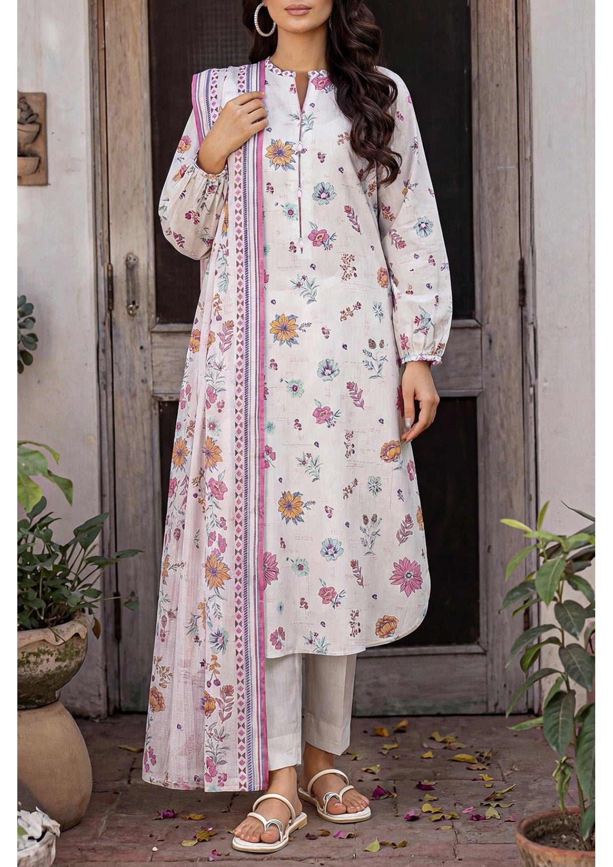 BAHAAR 2026 SAYA PRINTS U01-25388-01B