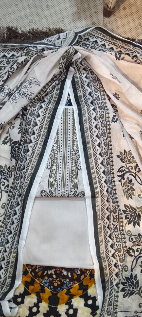 3 pc moco print undtitiched printed lawn